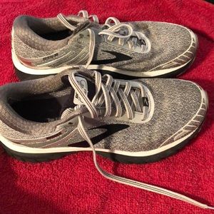 Brooks Adrenaline 18